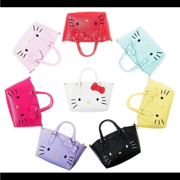 New Hello Kitty Samantha Vega Bag Charm - Picture 12 of 13